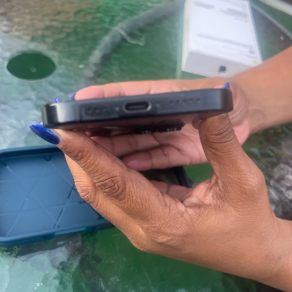 iPhone 16 pro 128